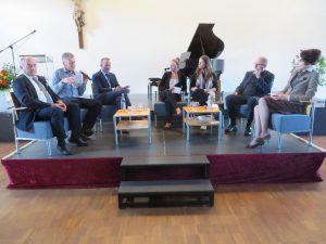 90 Jahre St. Matthias: Podiumsdiskussion mit ausgewählten Gästen